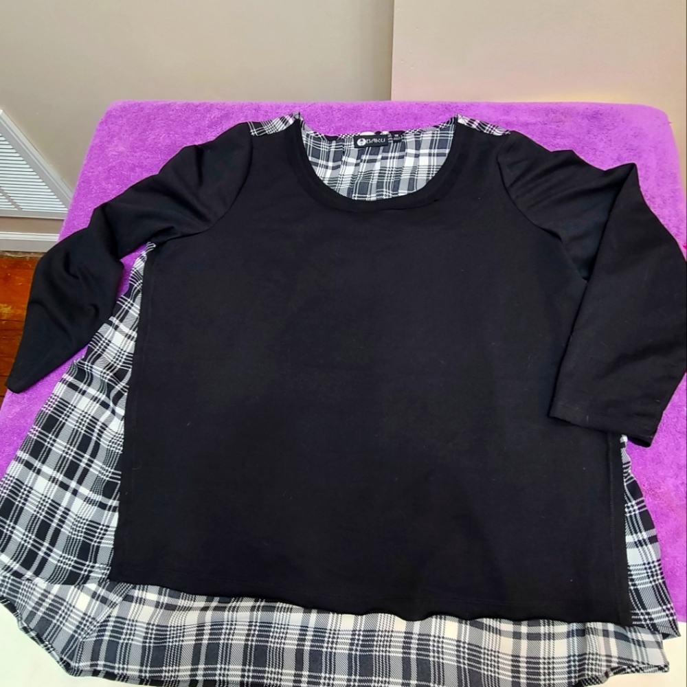 NWOT Baku Brand Blouse 1x